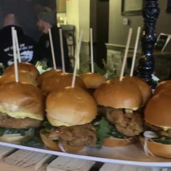 Widowmaker Taproom & Kitchen - Chicken Sliders - Breweries Near Me - Boston, Massachusetts