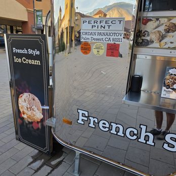 Perfect Pint at the Desert Hills Premium Outlets - Ice Cream & Frozen Yogurt Near Me - Cabazon, California Perfect Pint at the Desert Hills Premium Outlets - Ice Cream & Frozen Yogurt Near Me - Cabazon, California