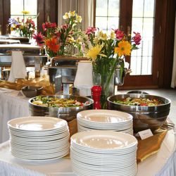 Louise's Catering & Events