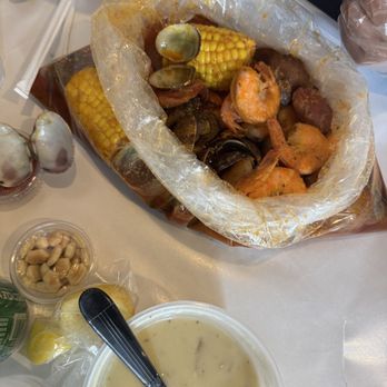 Bag O' Crab - Cajun/Creole Near Me - Fairfield, California