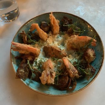 Peacock Room - Crispy Shrimp & Grits $26. Yummy - Beer, Wine & Spirits Near Me - New Orleans, Louisiana Peacock Room - Crispy Shrimp & Grits $26. Yummy - Beer, Wine & Spirits Near Me - New Orleans, Louisiana