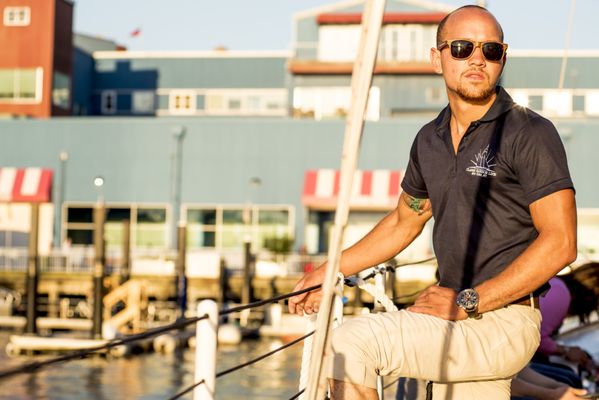 Classic Harbor Line by null