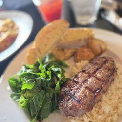 LA Grill & Bistro - 6 oz