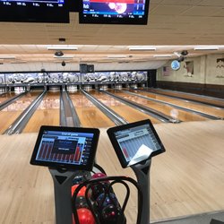 Midway Bowling Lanes