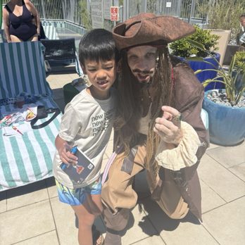 Hilton Anaheim - Jack Sparrow at the pool - Hotels Near Me - Anaheim, California