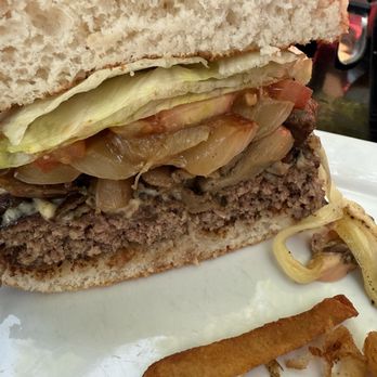 Citizen Burger Bar - Swiss Mushroom burger - Burgers Near Me - Charlottesville, Virginia