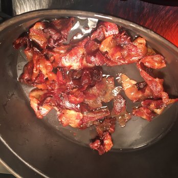 Comfort Hotel Jazz - Breakfast at 7am - Hotels Near Me - Borås, O
