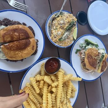 Gramps Getaway - Dive Bars Near Me - Key Biscayne, Florida Gramps Getaway - Dive Bars Near Me - Key Biscayne, Florida