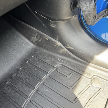 Wheel Works - Still dirt on my mats and plastic trim - Car Wash Near Me - Huntingdon Valley, Pennsylvania Wheel Works - Still dirt on my mats and plastic trim - Car Wash Near Me - Huntingdon Valley, Pennsylvania