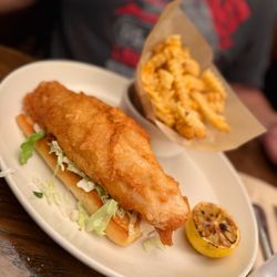 Malone's Hamburg - Fried Fish Sandwich  Fries