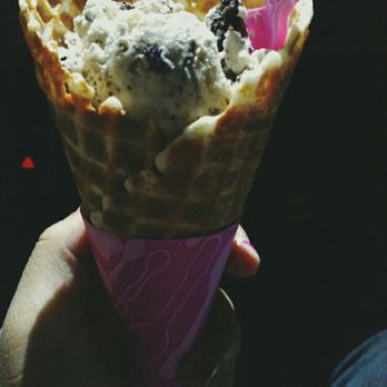 Baskin-Robbins - Cookies and cream waffle cone - Ice Cream & Frozen Yogurt Near Me - San Fernando, California