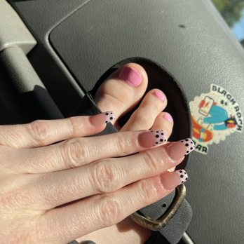 Kenton Nails & Spa - Nail Salons Near Me - Portland, Oregon