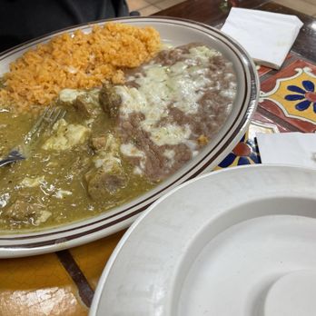 Tacos Las Salsas - Chile Verde Dinner - Mexican Near Me - Bakersfield, California Tacos Las Salsas - Chile Verde Dinner - Mexican Near Me - Bakersfield, California