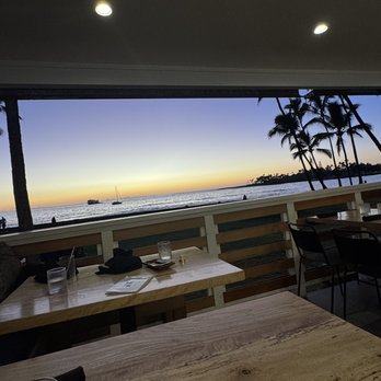 Aloha Vibes - Cocktail Bars Near Me - Kailua-Kona, Hawaii
