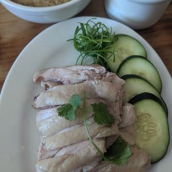 Ginger & Scallion - Classic Chicken & Rice with light broth and chicken rice - Thai Near Me - Seattle, Washington