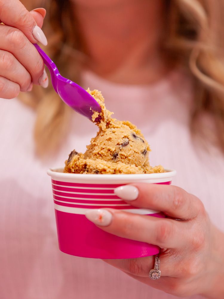Quirkie Dough Logo