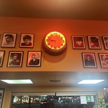 Bob’s Big Boy - American Near Me - Burbank, California