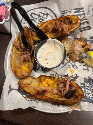 Famous Dave's Bar-B-Que by null