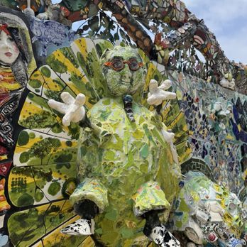 Mosaic Tile House - Art Galleries Near Me - Venice, California