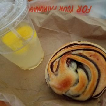 H&L Bakery - Cool down with a lemonade from this bakery. It's so nice. I also like their red bean buns. So good. - Bakeries Near Me - Brooklyn, New York H&L Bakery - Cool down with a lemonade from this bakery. It's so nice. I also like their red bean buns. So good. - Bakeries Near Me - Brooklyn, New York