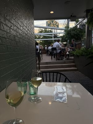 Flo’s Wine Bar and Bottle Shop by null