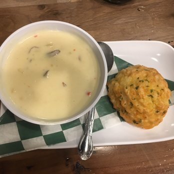 Front Porch Cafe - American Near Me - Pigeon Forge, Tennessee