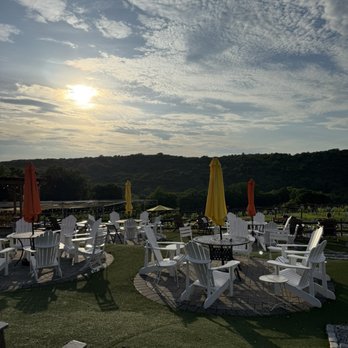 Aquila's Nest Vineyards - 6.10.2026 - Wine Tasting Room Near Me - Newtown, Connecticut Aquila's Nest Vineyards - 6.10.2026 - Wine Tasting Room Near Me - Newtown, Connecticut