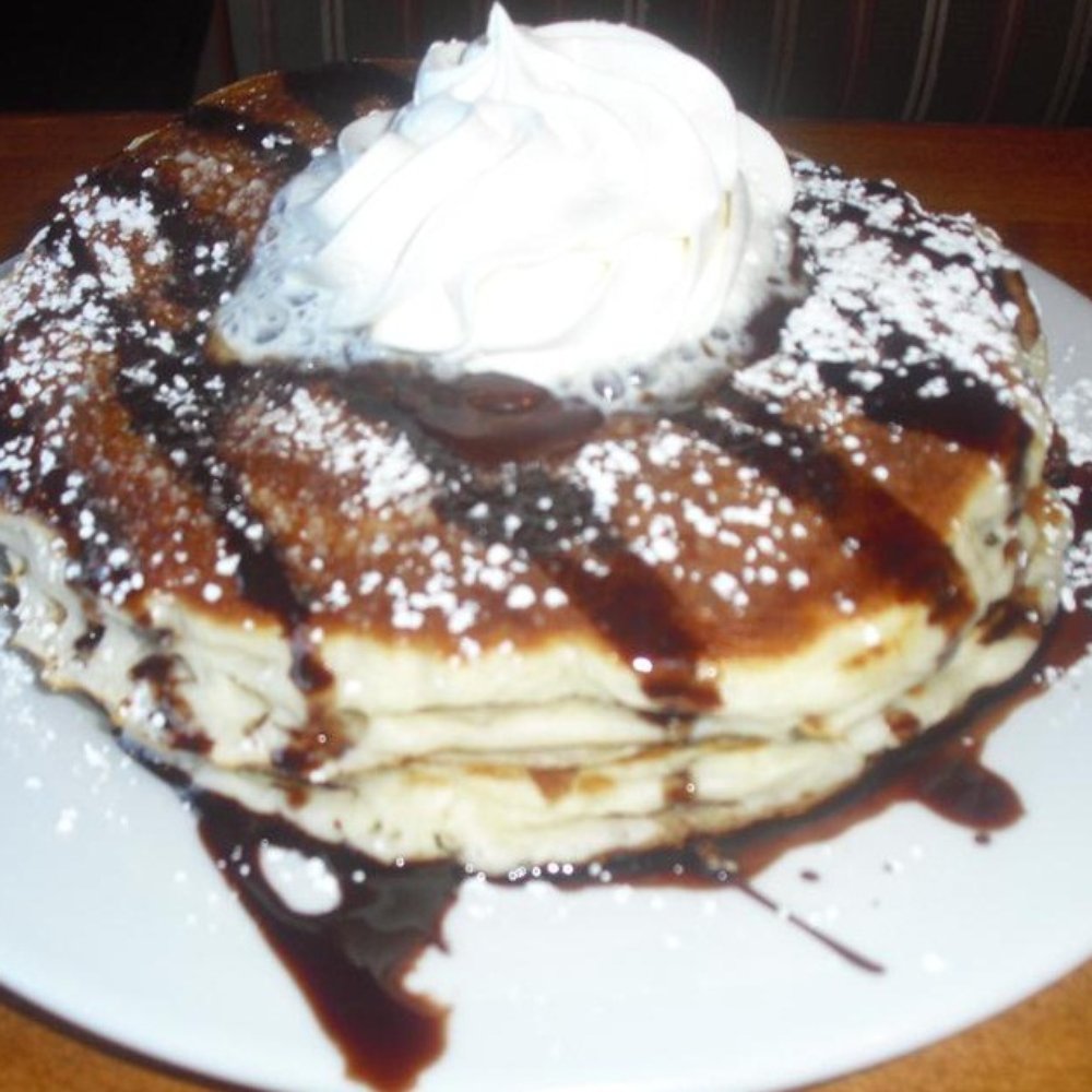 Burnt Toast - Ghirardelli Chocolate Chip Pancakes - Breakfast & Brunch Near Me - Algonquin, Illinois Burnt Toast - Ghirardelli Chocolate Chip Pancakes - Breakfast & Brunch Near Me - Algonquin, Illinois