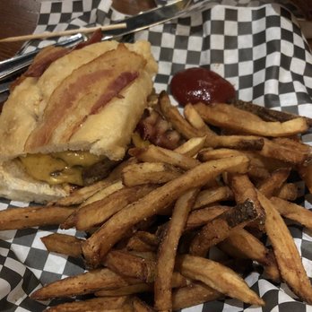 The Loose Moose - Sports Bars Near Me - Toronto, Ontario The Loose Moose - Sports Bars Near Me - Toronto, Ontario