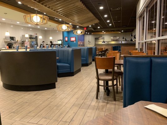 Denny's by null