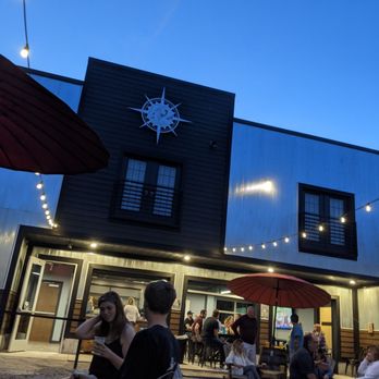 42 North Brewing - Night time biergarten - Breweries Near Me - East Aurora, New York 42 North Brewing - Night time biergarten - Breweries Near Me - East Aurora, New York