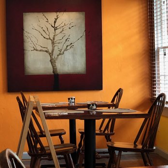 Branches Grill and Cafe - The decor is perfect for Chatham. - Caribbean Near Me - Chatham, Massachusetts Branches Grill and Cafe - The decor is perfect for Chatham. - Caribbean Near Me - Chatham, Massachusetts