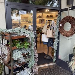 Anthem Home - Beautiful garland and holiday decor