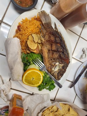 Mariscos Sinaloa by null