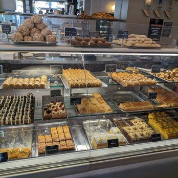 Niko's Quality Cakes - Bakeries Near Me - Oakleigh, VIC Niko's Quality Cakes - Bakeries Near Me - Oakleigh, VIC