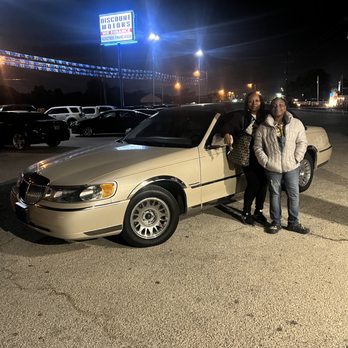 Discount Motors 3 - Used Car Dealers Near Me - Fort Worth, Texas