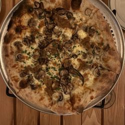 North of Brooklyn Pizzeria