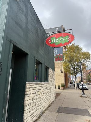 Cuzzy's Grill & Bar by null