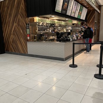Shake Shack - Shake shack more like a kiosk - Burgers Near Me - San Francisco, California