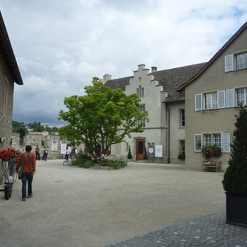 Schloss Laufen am Rheinfall - Music Venues Near Me - Dachsen, ZH