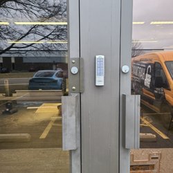 Hartman's Locksmith - After keypad install