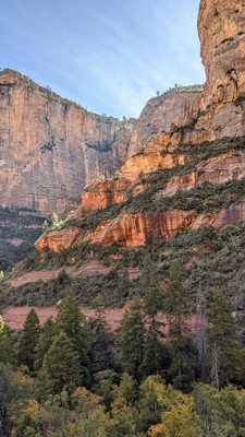 Boynton Canyon Trail by null