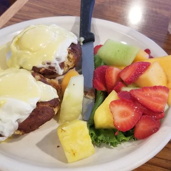 Red Apple Cafe - Crab cakes benedict - Breakfast & Brunch Near Me - Fresno, California Red Apple Cafe - Crab cakes benedict - Breakfast & Brunch Near Me - Fresno, California