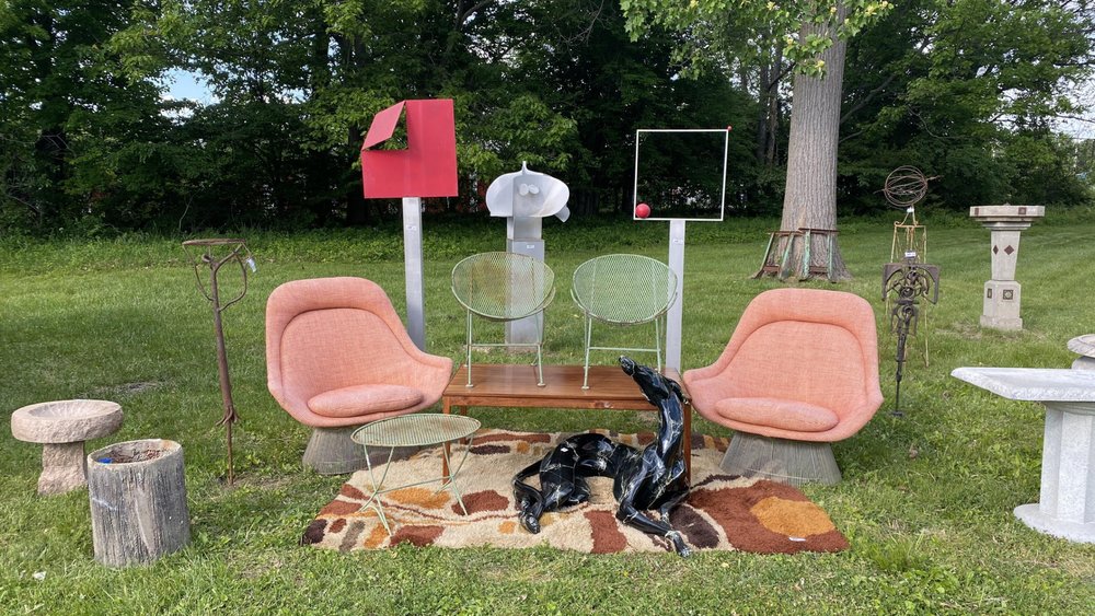 UNIQUES & ANTIQUES INC