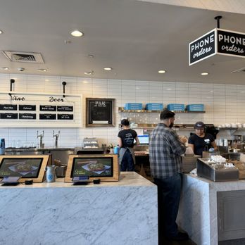 Mendocino Farms - Salad Near Me - La Jolla, California Mendocino Farms - Salad Near Me - La Jolla, California