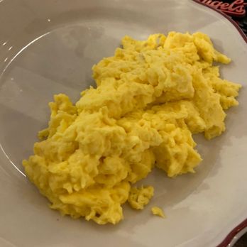 Buttermilk's Farmhouse - Breakfast & Brunch Near Me - Patchogue, New York