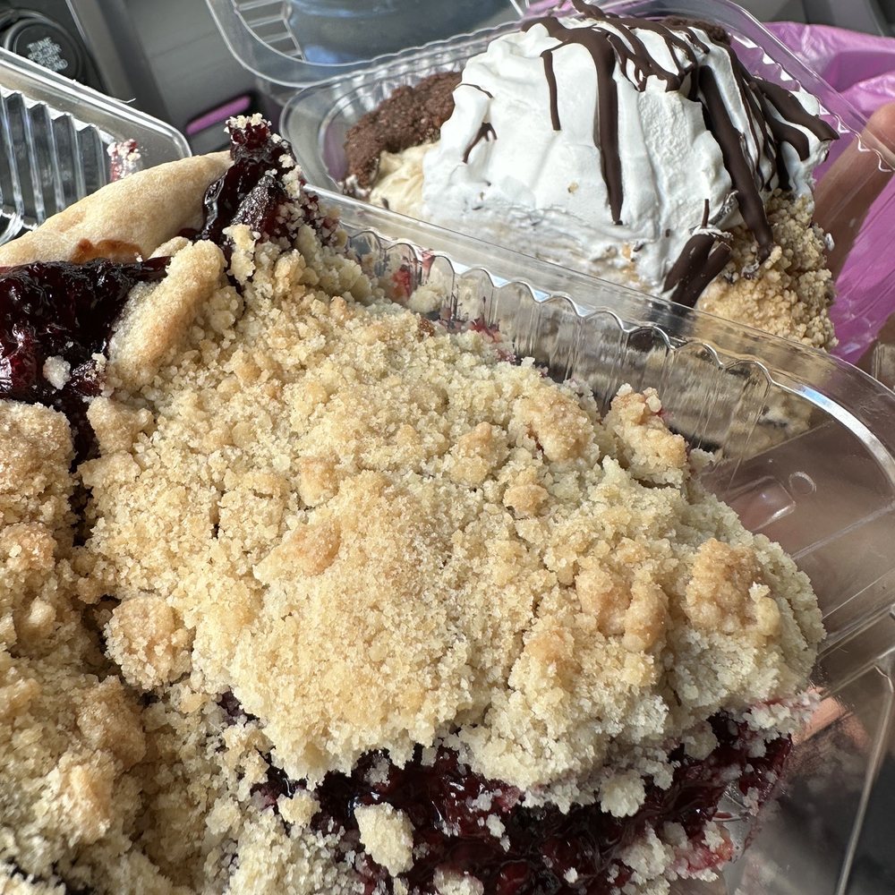 Pie Sensations - Blackberry Peach Pie Peanut Butter Silk Pie - Bakeries Near Me - Columbia, Tennessee Pie Sensations - Blackberry Peach Pie Peanut Butter Silk Pie - Bakeries Near Me - Columbia, Tennessee
