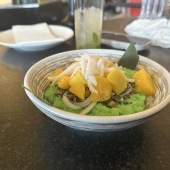 NEP Cafe - Irvine - Mango Sticky Rice - Breakfast & Brunch Near Me - Irvine, California