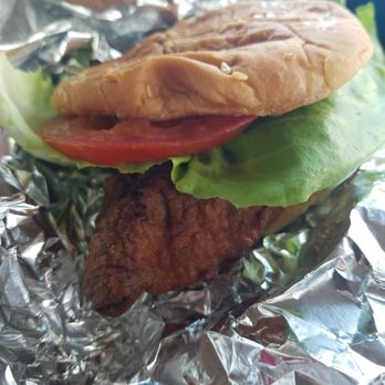 Red's Eats - Haddock sandwich - Seafood Near Me - Wiscasset, Maine Red's Eats - Haddock sandwich - Seafood Near Me - Wiscasset, Maine