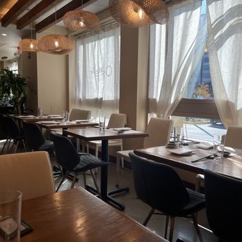 Cafe Ile - Sushi Bars Near Me - McLean, Virginia